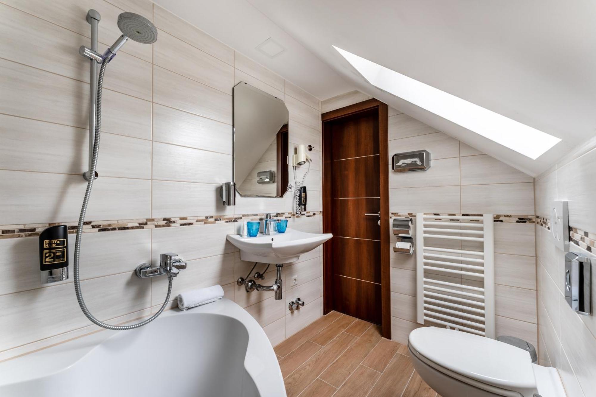 Stadthotel Hotel 3*