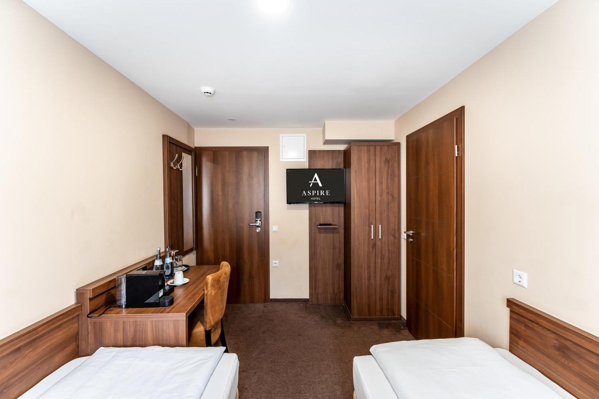 Отель Stadthotel Ройтлинген
